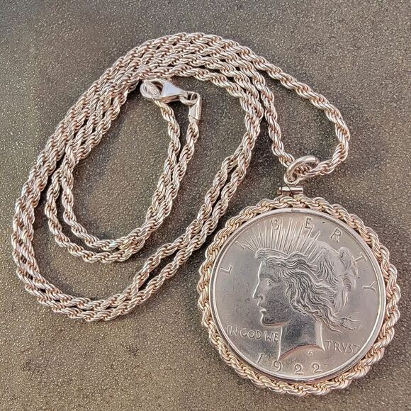1922 Peace Dollar Sterling Pendant 30" Rope Chain Necklace - Picture 2 of 8